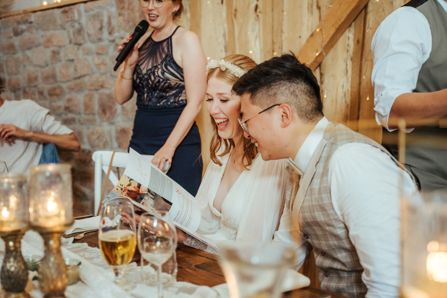 Brautpaar im dekorierten Saal am MARIENHOF FECHER in Niedernberg