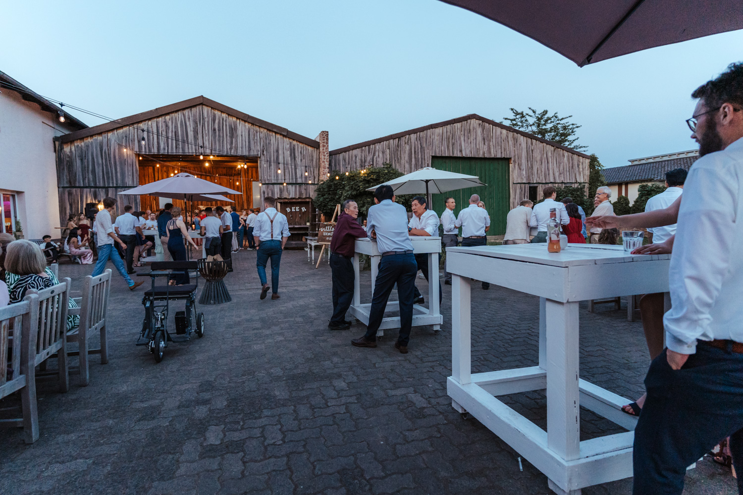 Abendstimmung am MARIENHOF FECHER in Niedernberg - Hochzeitsreportage Marienhof Rhein Main Gebiet